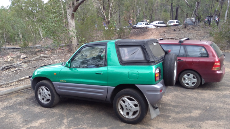 Illustration for article titled Does Oppo like weird 90s Toyotas?
